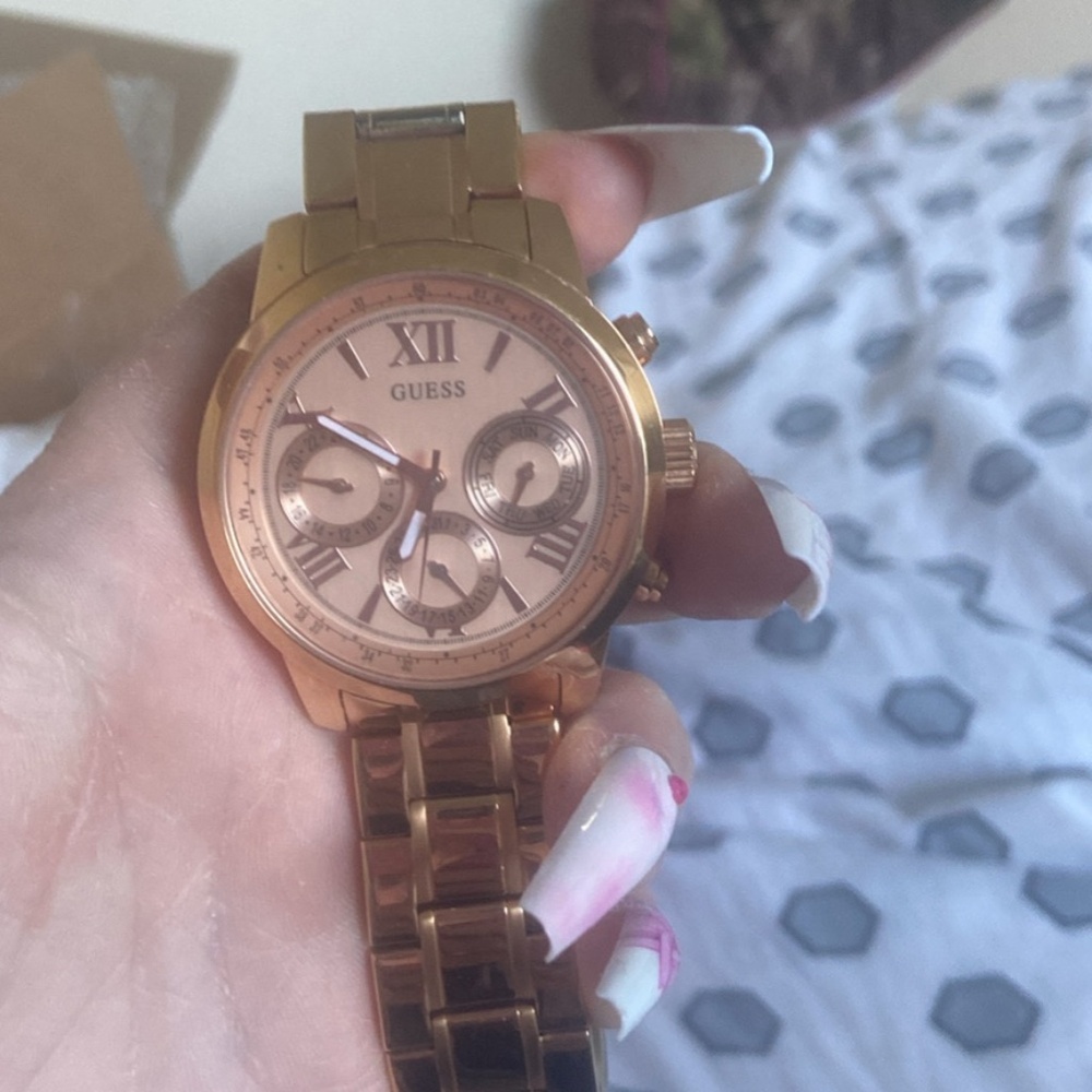 Authentic Guess Rose Gold Sunrise watch 42mm